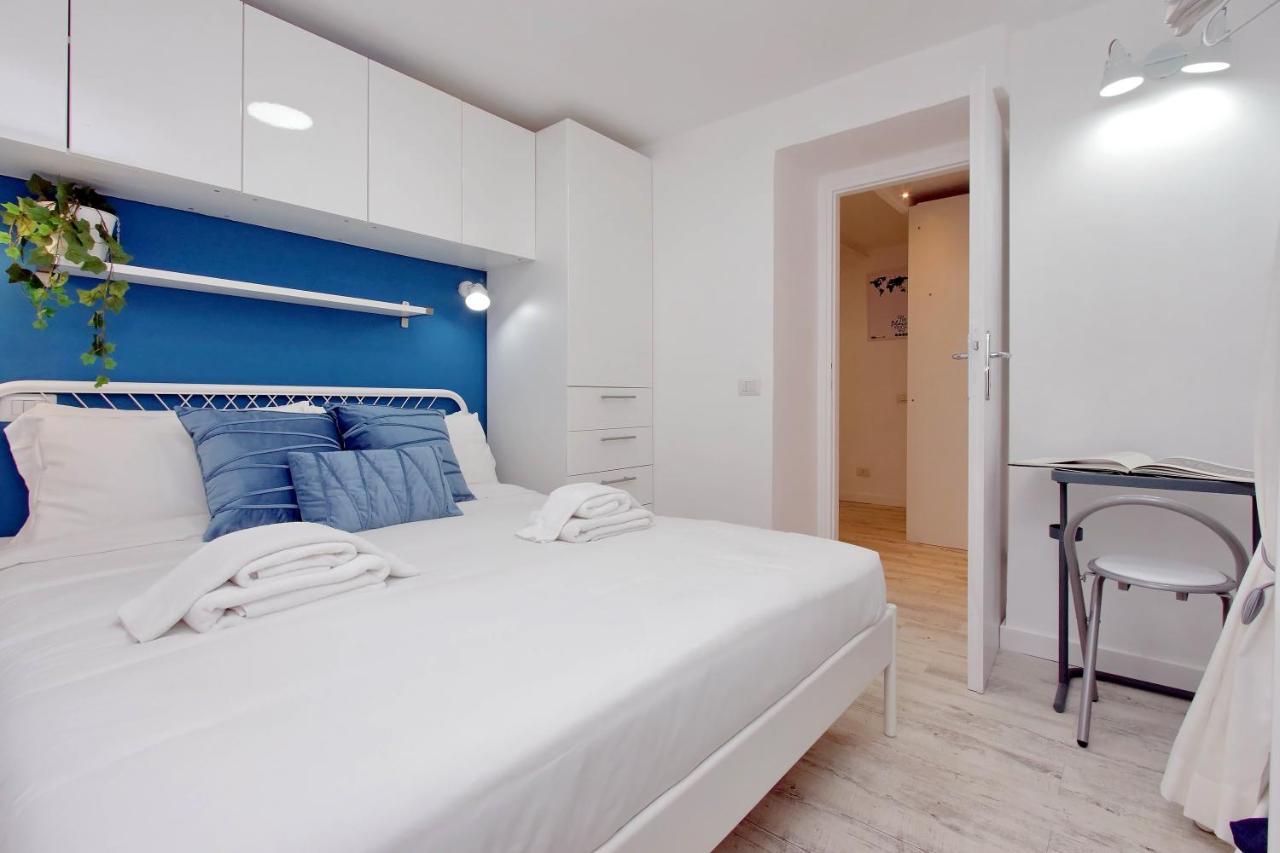 Ych-Confortevole Suite Al Colosseo Рим Екстер'єр фото